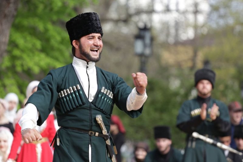 Чеченки на улицах Грозного