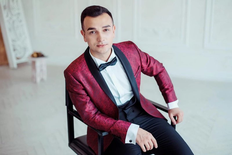 Оденься к свадьбе Рэнди феноли