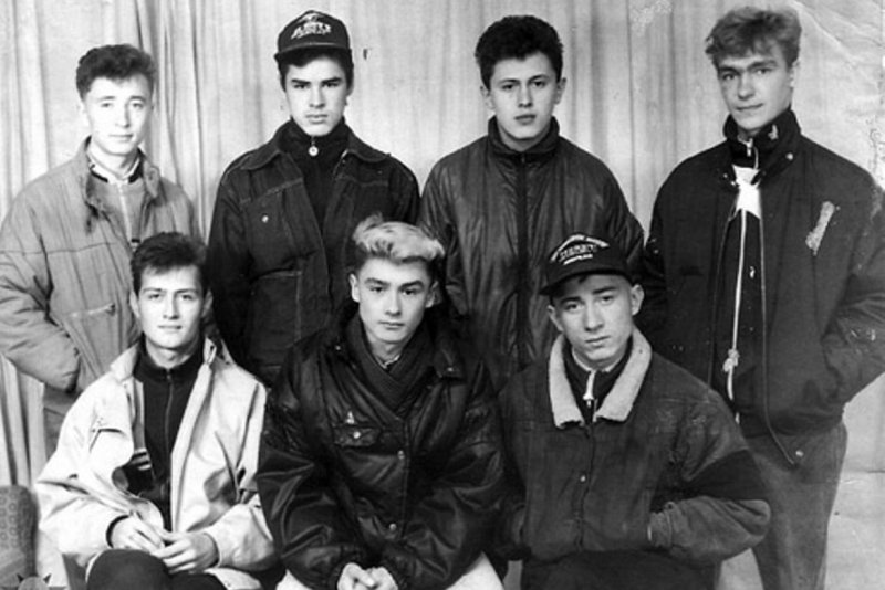 Девушки 90-х в России Дэн Стилл