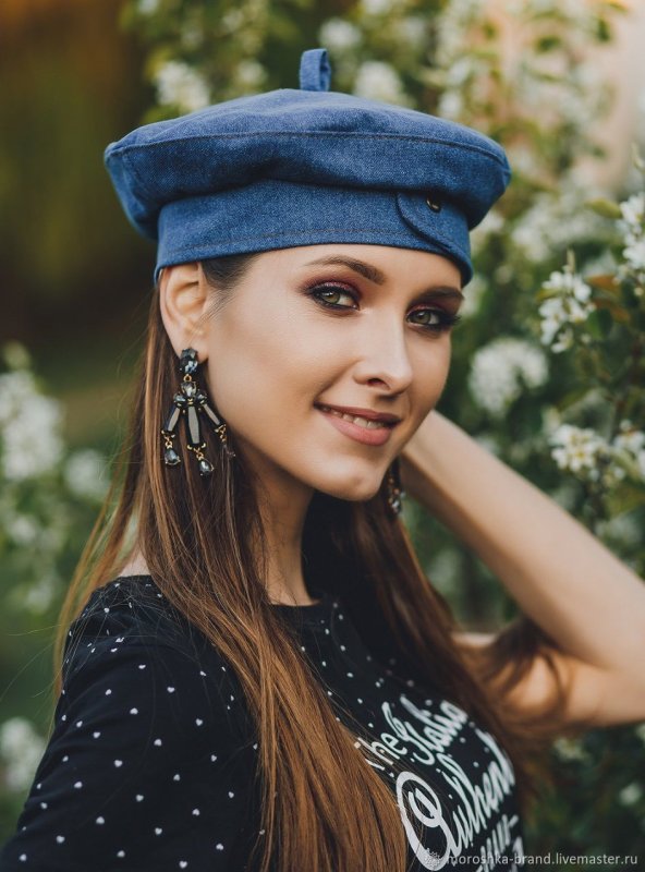 Берет женский