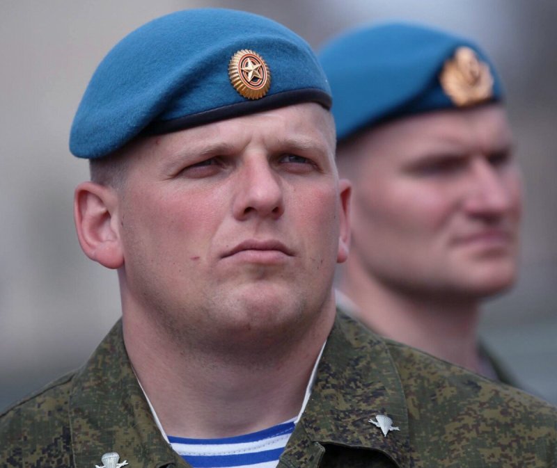 Синяя офисная форма ВДВ дембель
