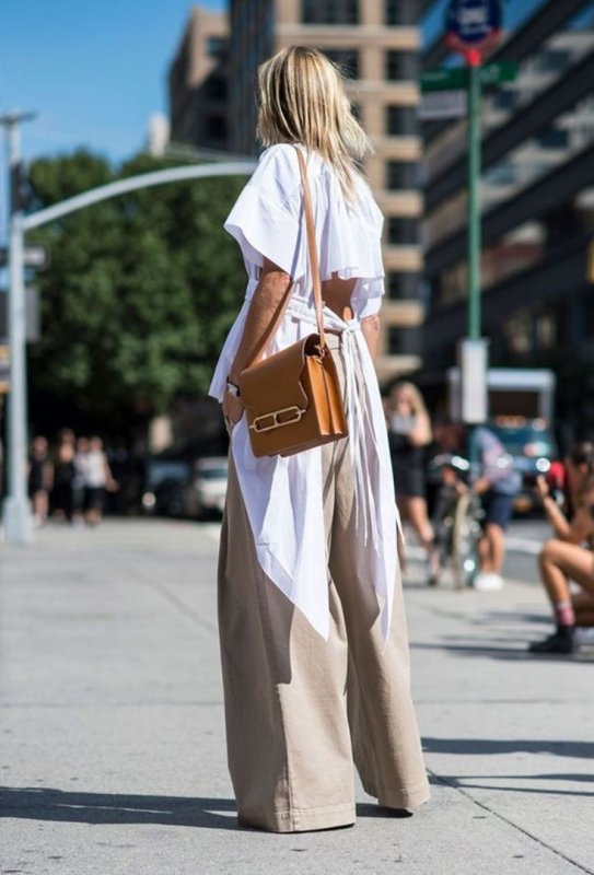 Брюки палаццо осень 2020 streetstyle