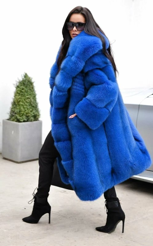 Голубая норковая шуба Street Style